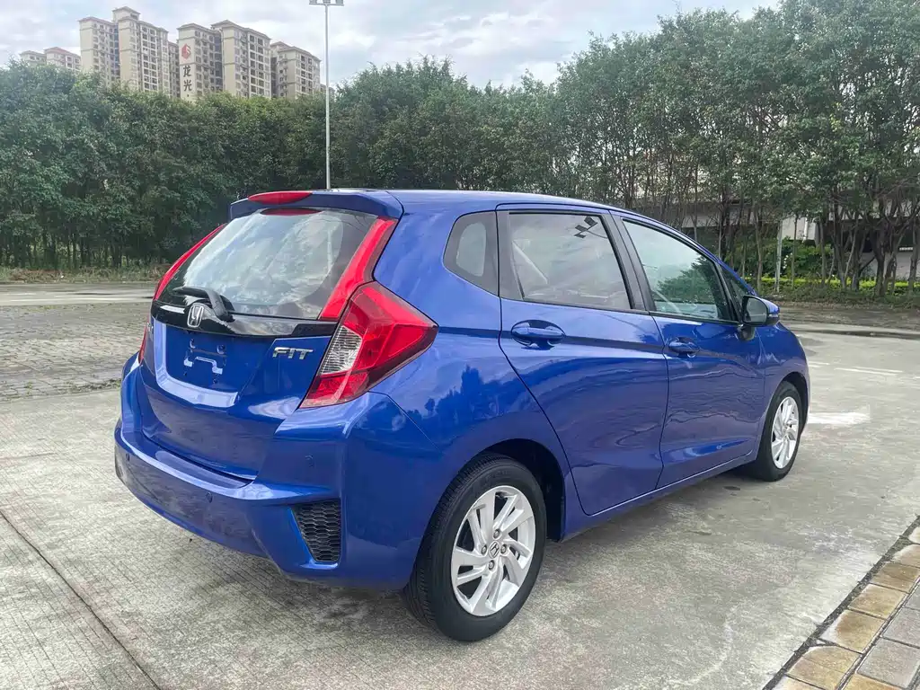 Honda Fit 2015 — фото 9