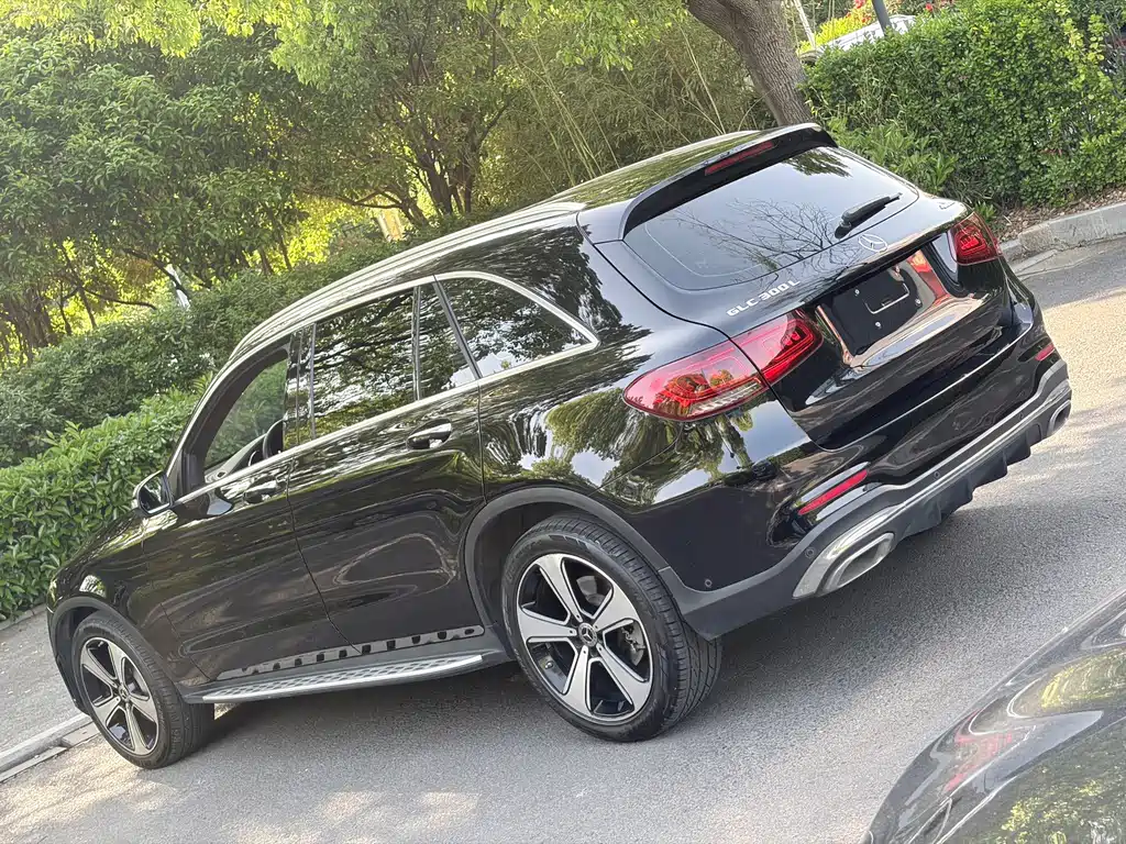 Mercedes-Benz GLC 2019 — фото 21