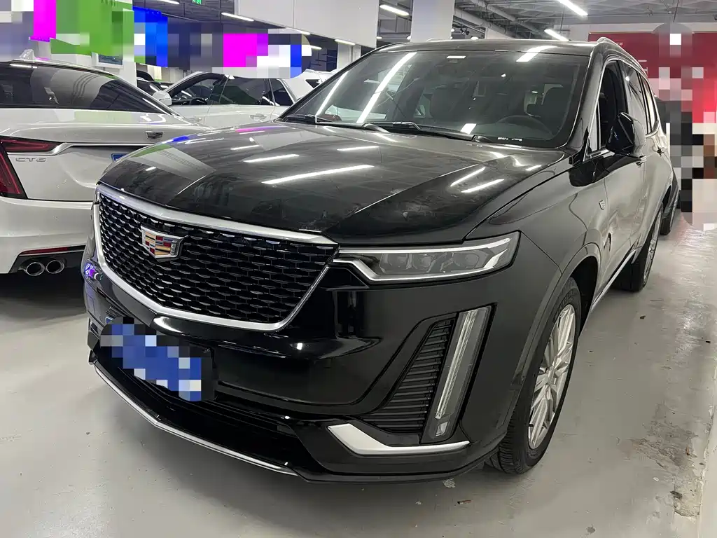 Cadillac XT6 2021 — фото 1