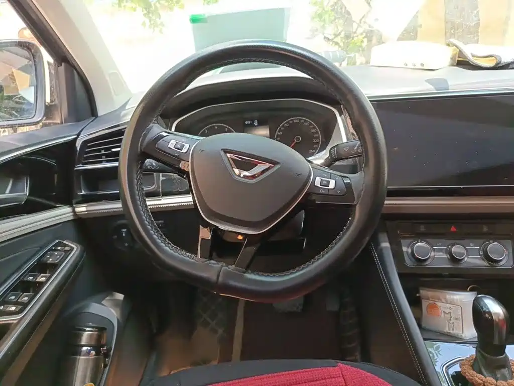 Jetta VS5 2022