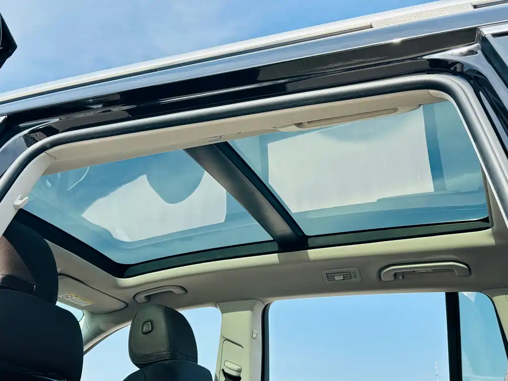 Mercedes-Benz GLS 2023 — фото 18