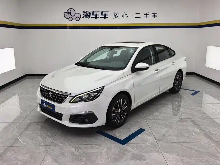 Peugeot 308 2018 — фото 1