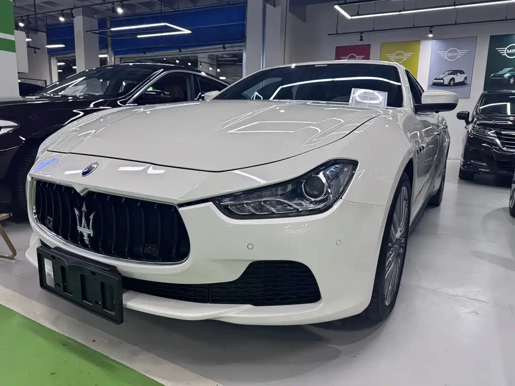 Maserati Ghibli 2018 — фото 1