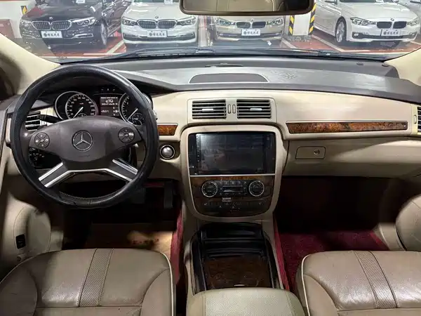 Mercedes-Benz R-Class 2014
