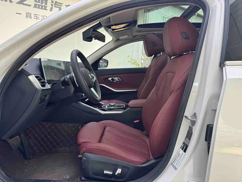 BMW 3 Series 2023