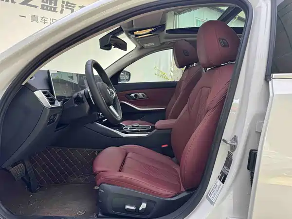 BMW 3 Series 2023