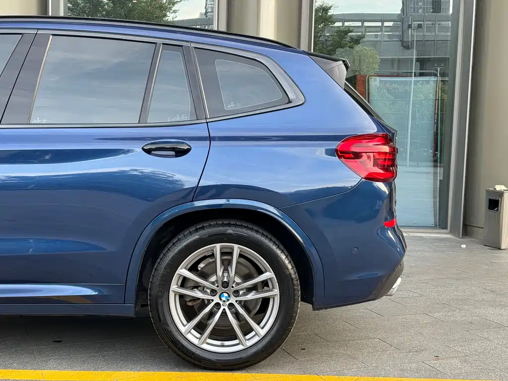 BMW X3 2020 — фото 11
