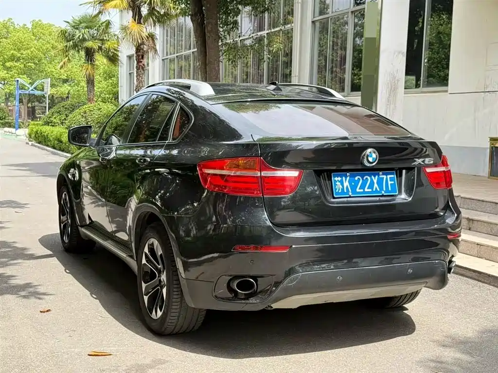 BMW X6 2014 — фото 9