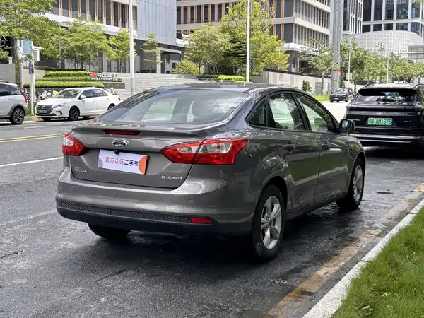 Ford Focus 2014