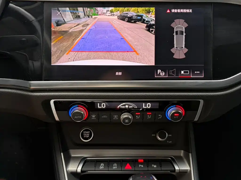 Audi Q3 2022 — фото 11