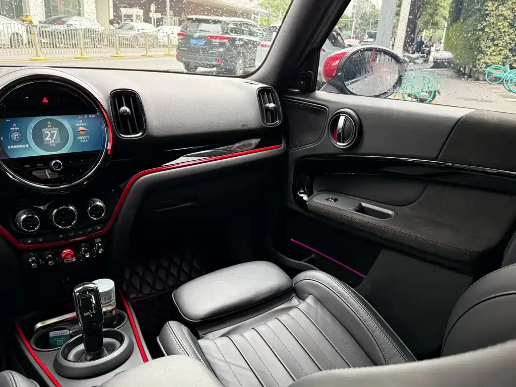 MINI JCW Countryman 2023