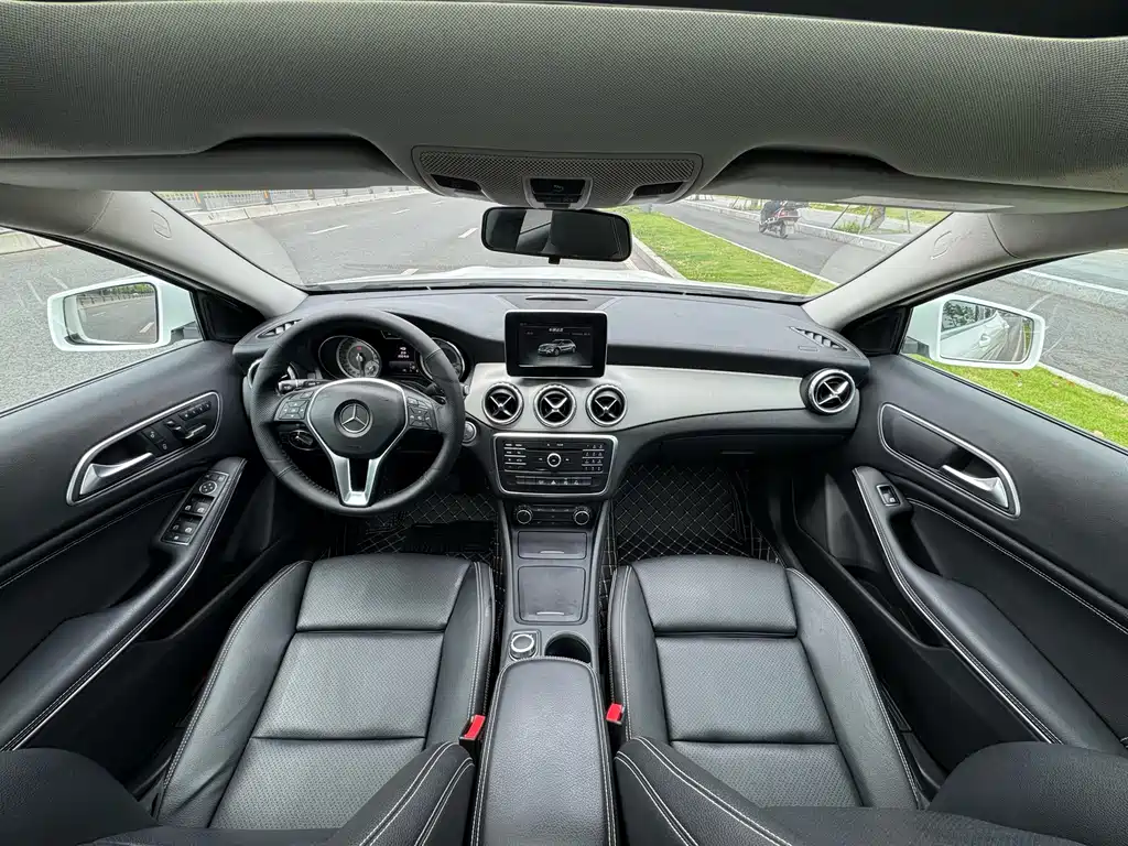 Mercedes-Benz GLA 2016 — фото 5
