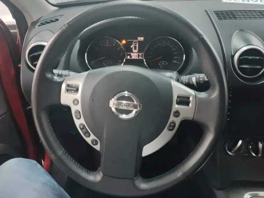 Nissan Qashqai 2015 — фото 15
