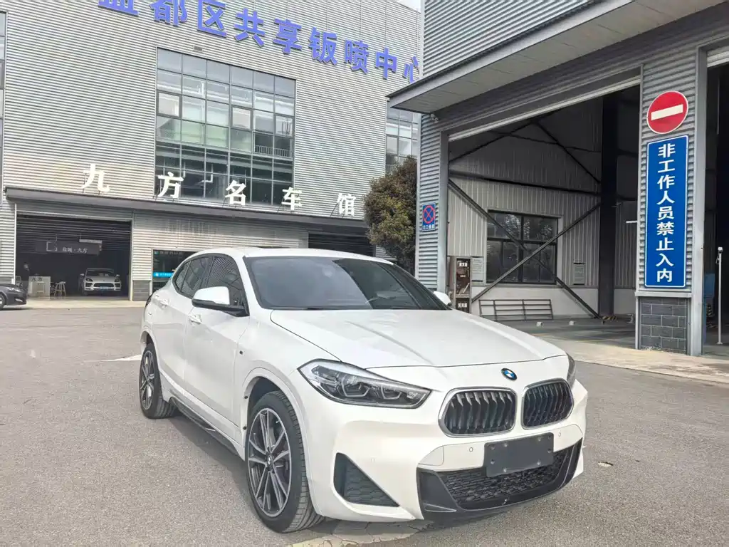 BMW X2 2021 — фото 3
