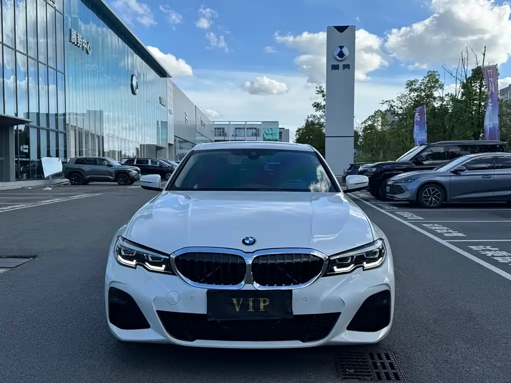 BMW 3 Series 2021