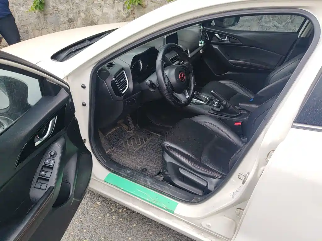 Mazda 3 Angkesela 2015 — фото 14