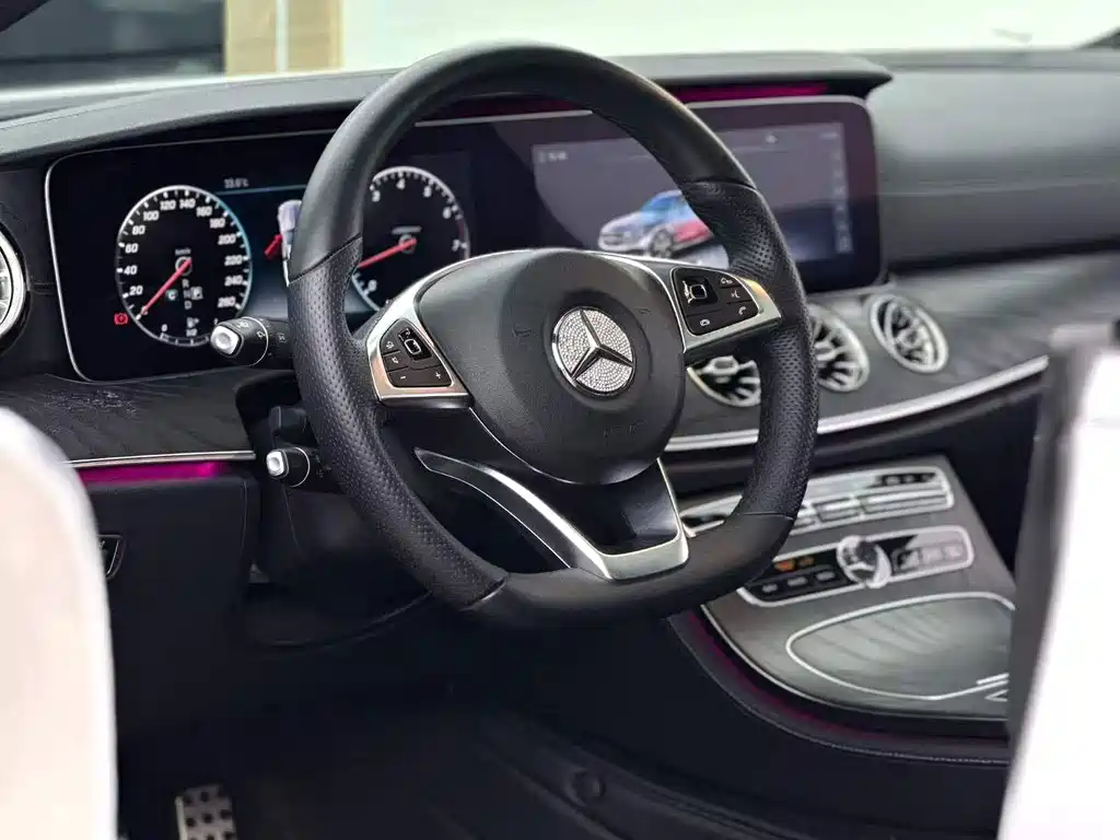 Mercedes-Benz E-Class 2018