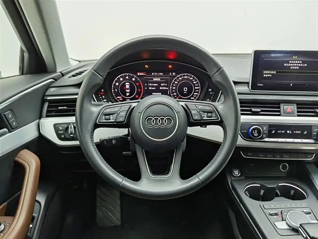 Audi A4L 2020 — фото 11