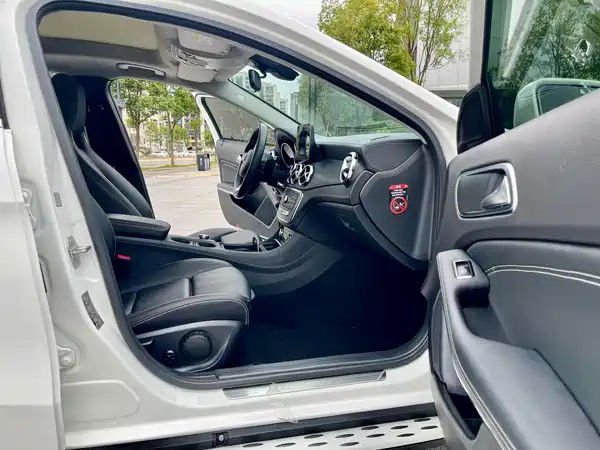 Mercedes-Benz GLA 2018