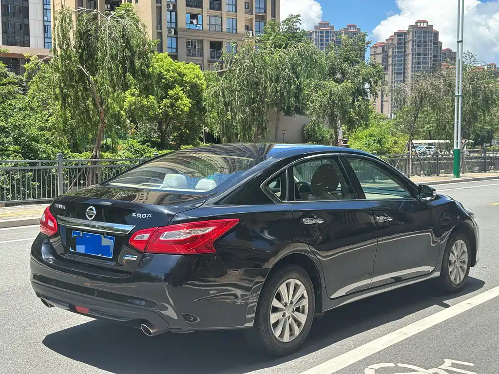 Nissan Teana 2017