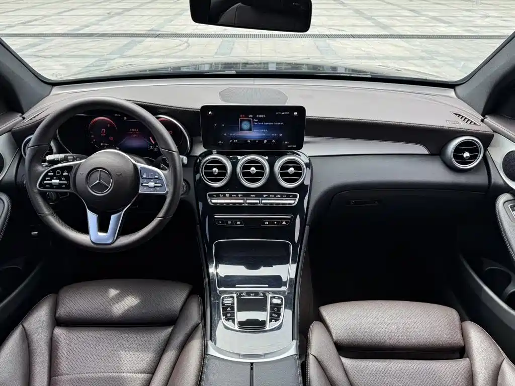 Mercedes-Benz GLC 2020 — фото 13