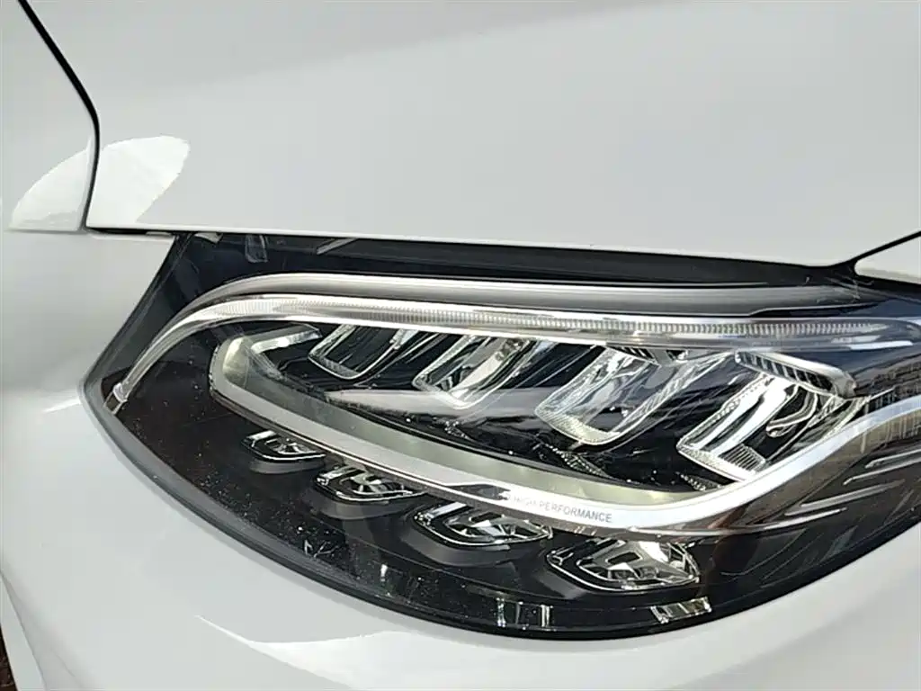 Mercedes-Benz C-Class 2019 — фото 24