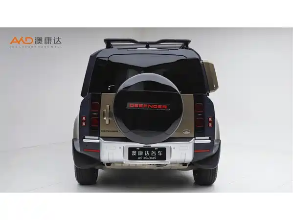 Land Rover Defender 2020