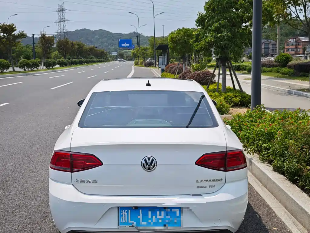 Volkswagen Lamando 2016
