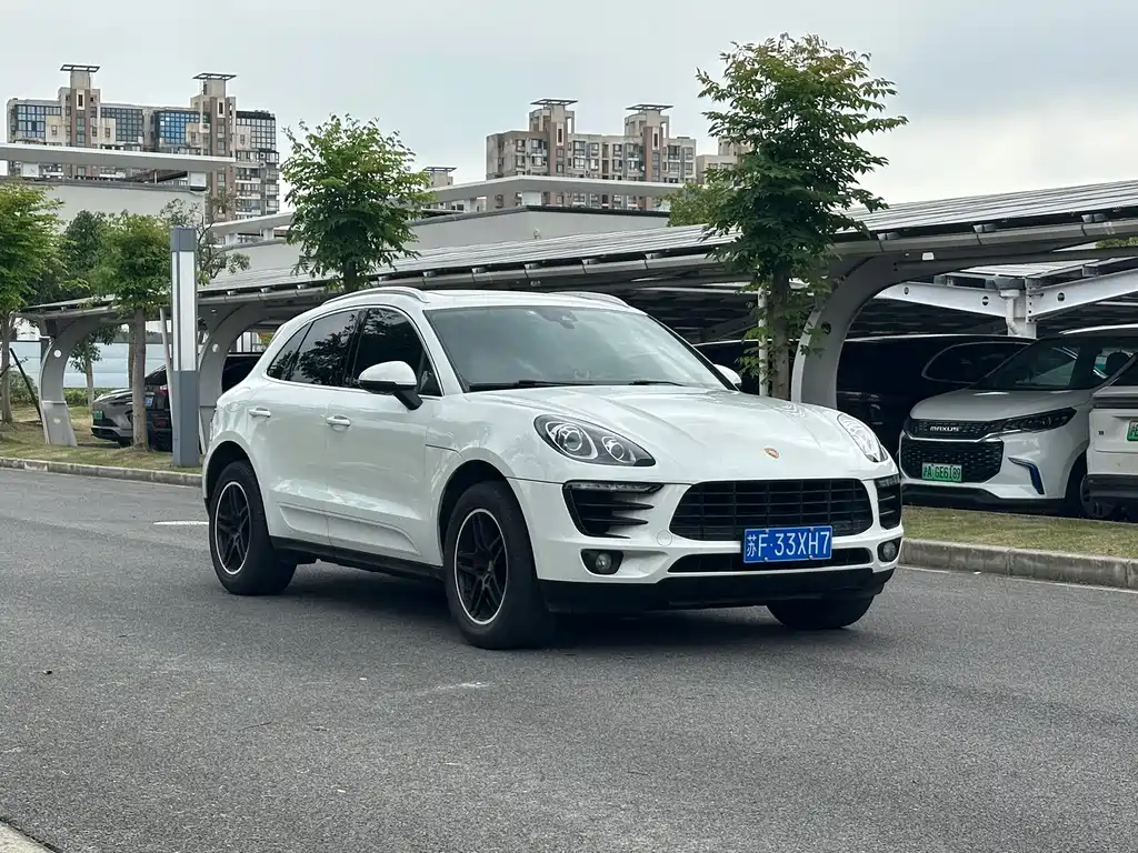 Porsche Macan 2017 — фото 3