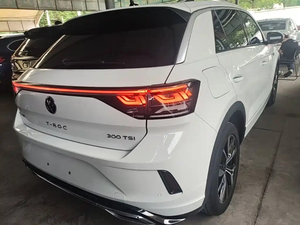 Volkswagen T-Roc 2024