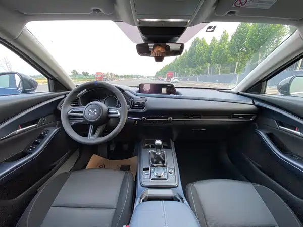 Mazda CX-30 2024