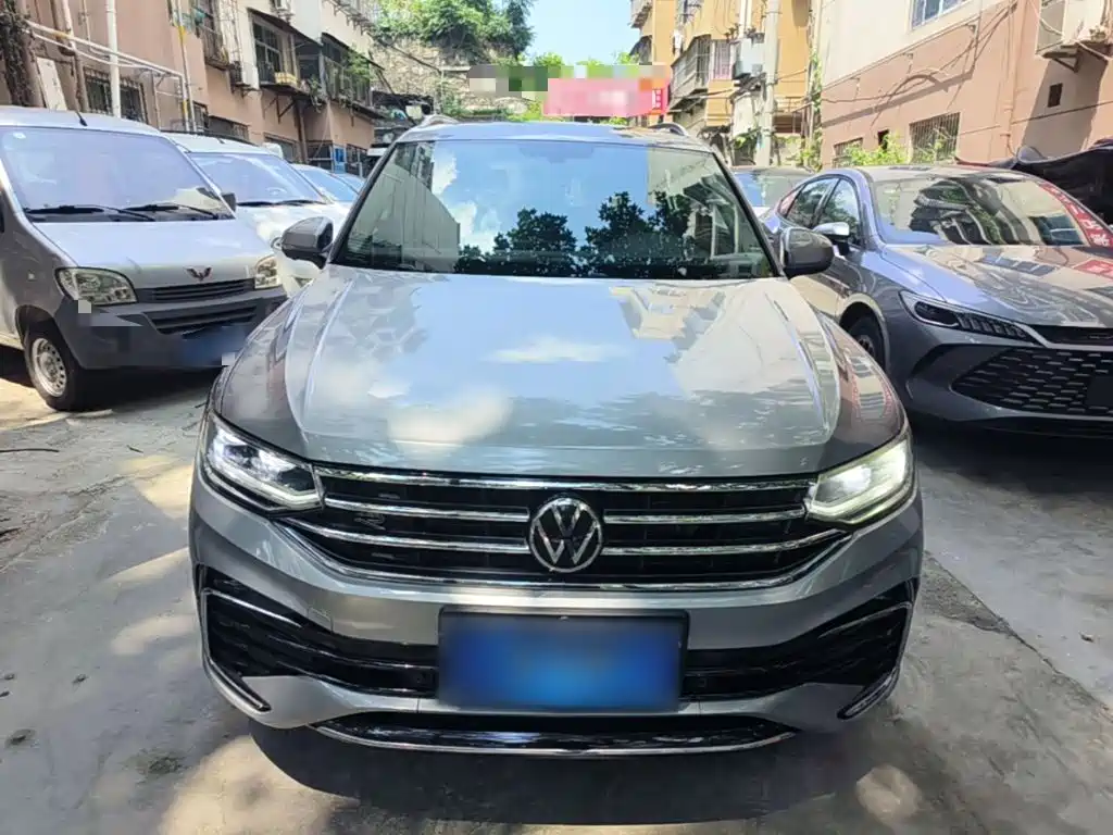 Volkswagen Tiguan L 2022
