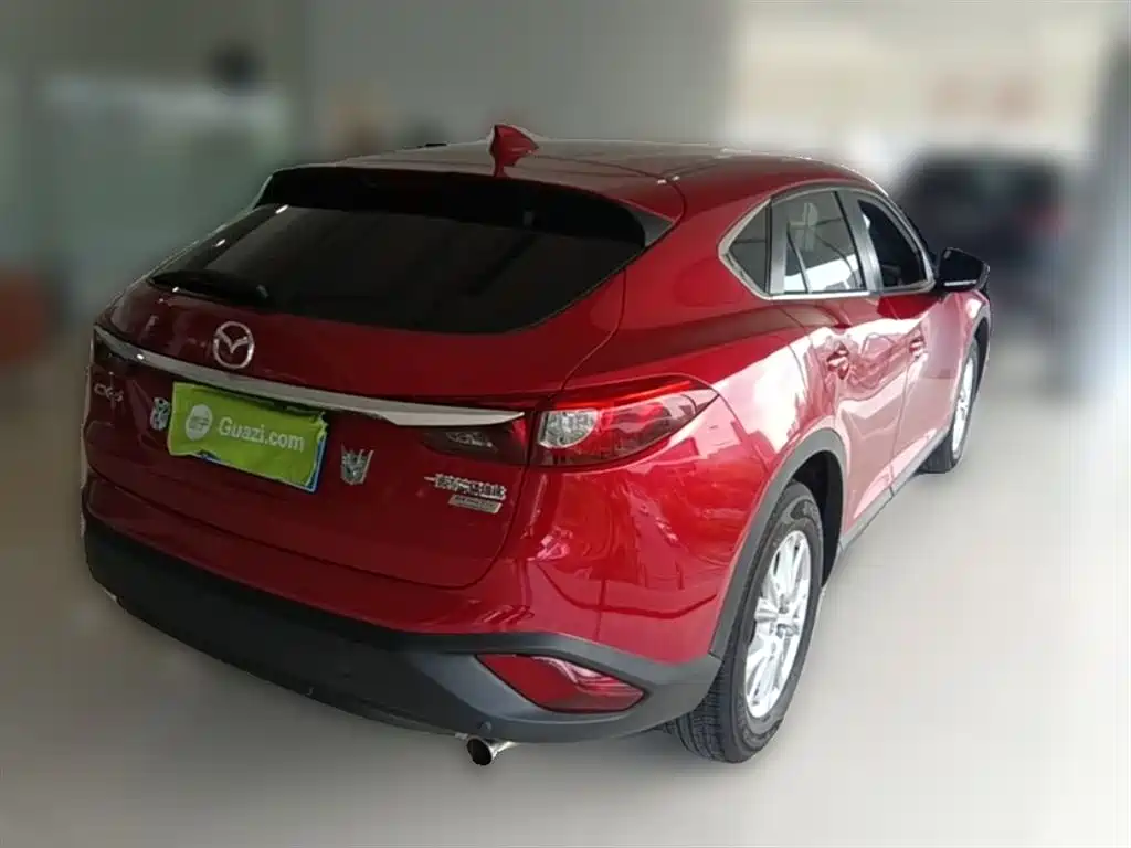 Mazda CX-4 2017 — фото 12