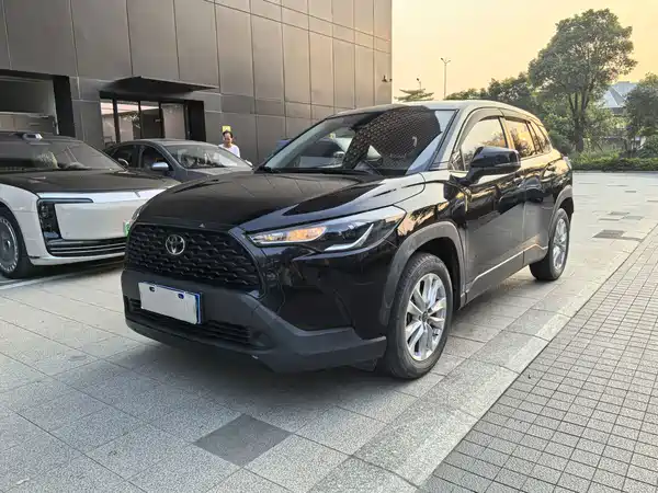 Toyota Corolla Cross 2023