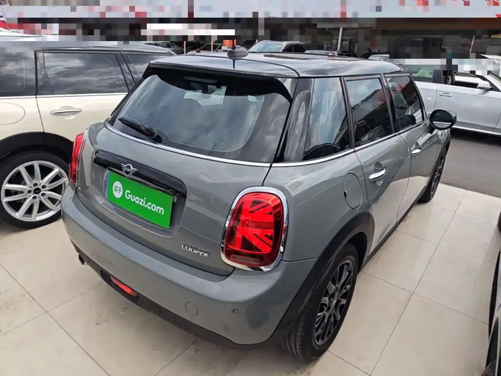 MINI MINI 2021