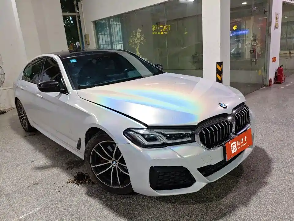 BMW 5 Series 2021