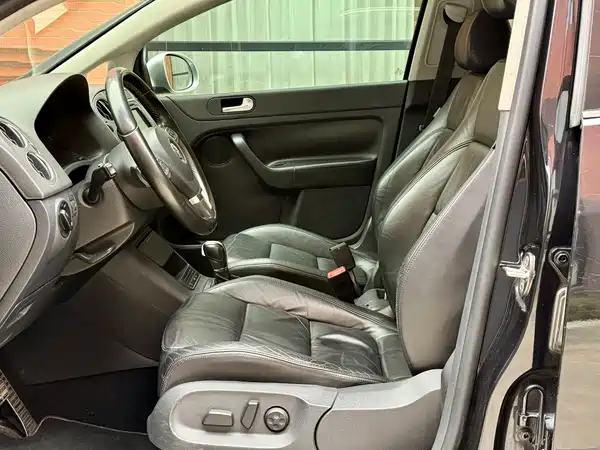 Volkswagen Golf 2011