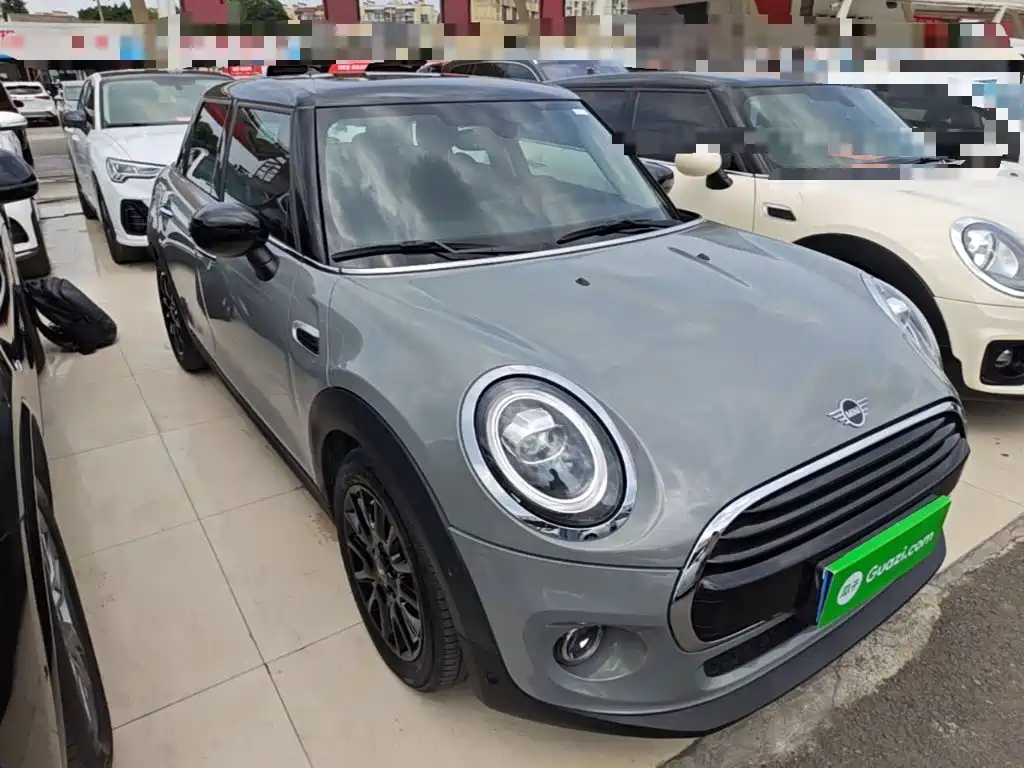 MINI MINI 2021