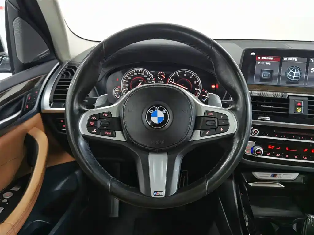 BMW X3 2018 — фото 11
