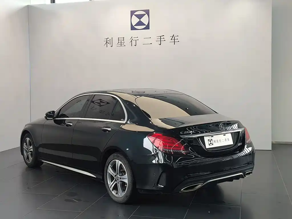 Mercedes-Benz C-Class 2019 — фото 12