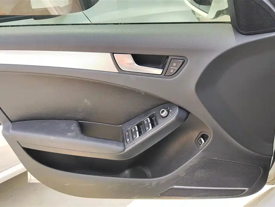 Audi A4L 2013