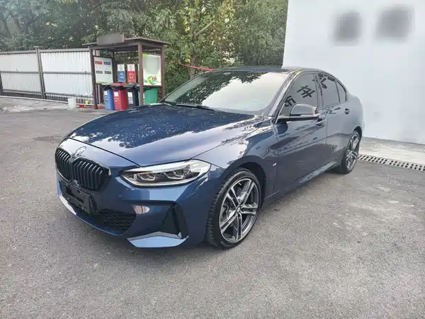 BMW 1 Series 2021