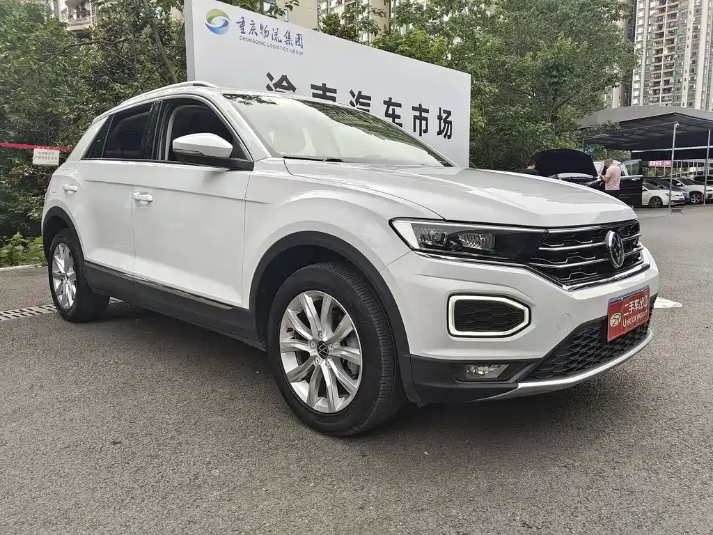 Volkswagen T-Roc 2022 — фото 3