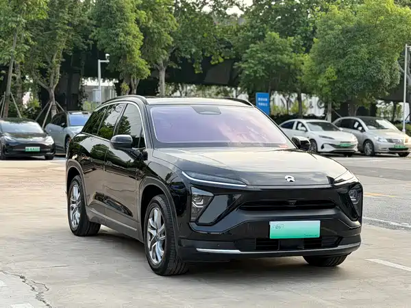 NIO ES6 2020