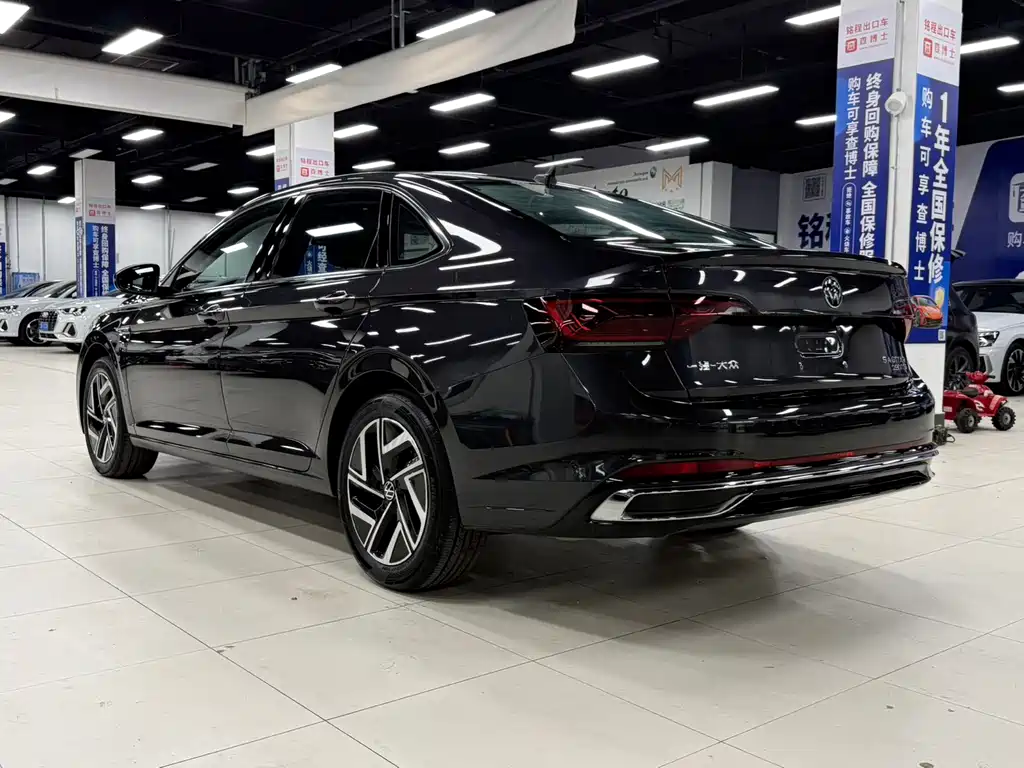 Volkswagen Sagitar 2023