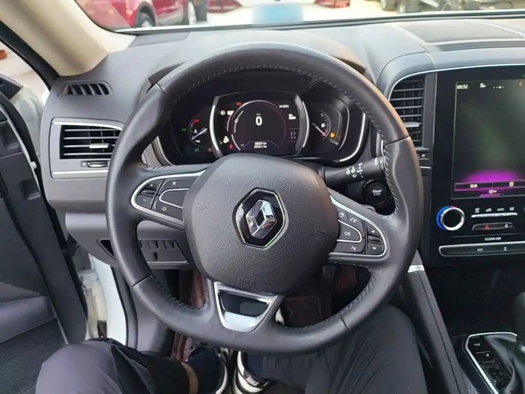 Renault Koleos 2020 — фото 11