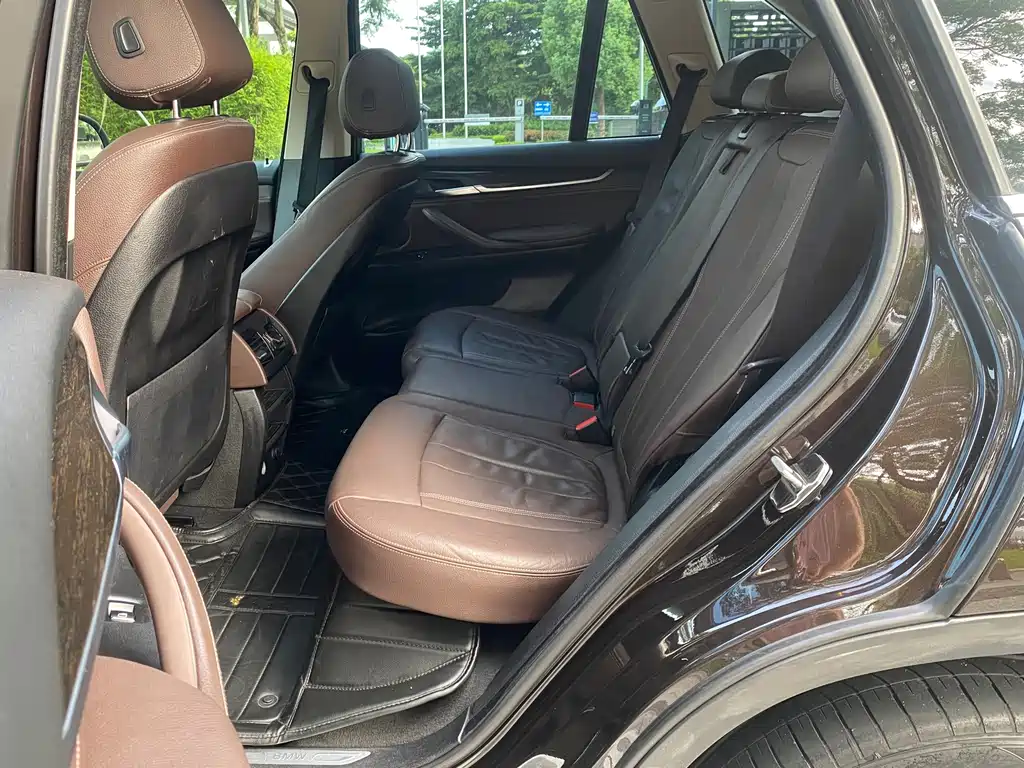 BMW X5 2015 — фото 10