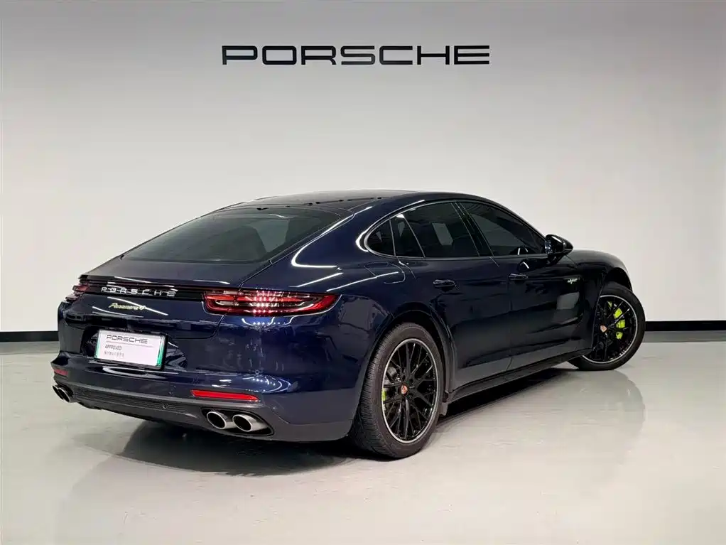 Porsche Panamera Hybrid 2018 — фото 7
