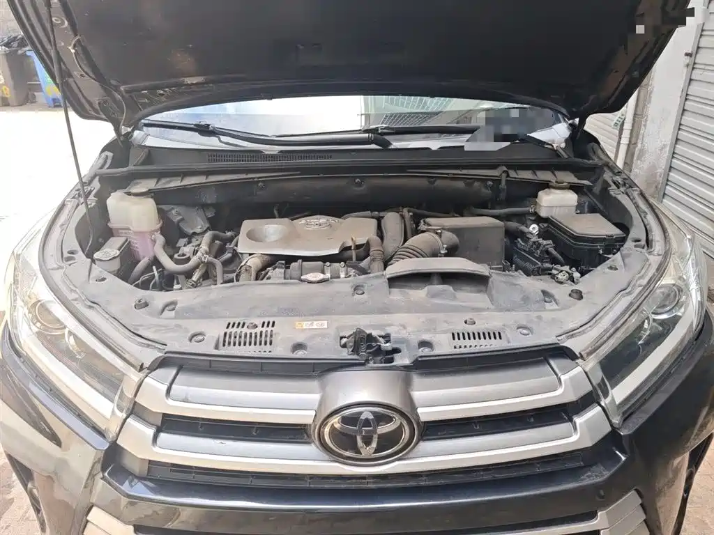 Toyota Highlander 2020 — фото 11