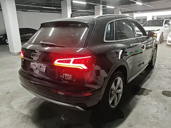 Audi Q5L 2018